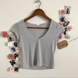 Cute V-Neck Striped Cropped Top